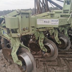 Strip Till